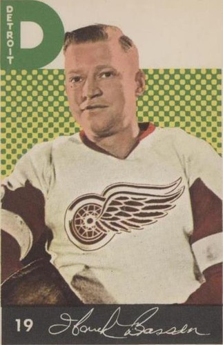 1962-63 Parkhurst - Hank Bassen #19