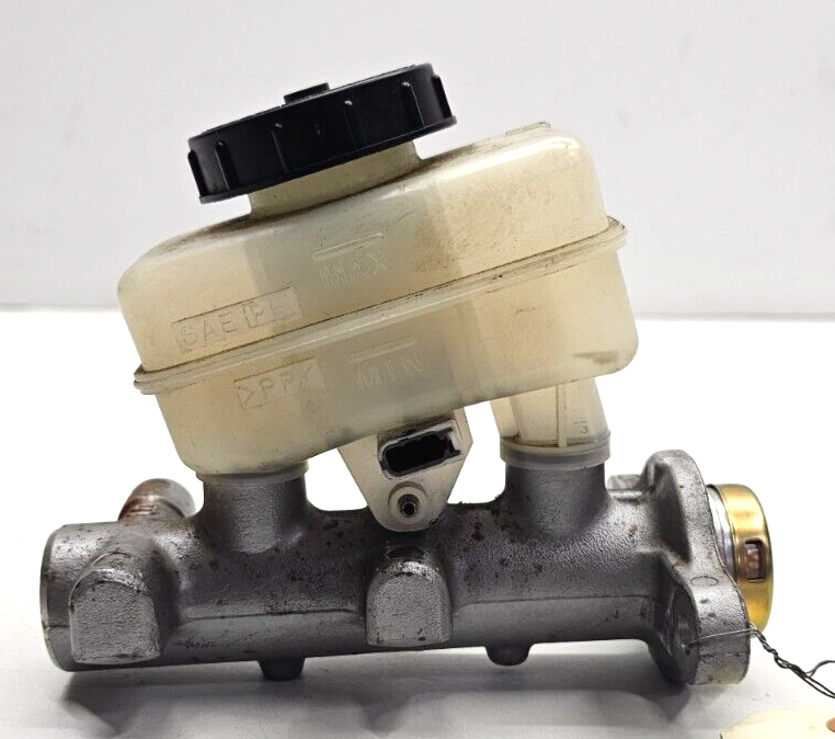メンテナンス CASTLE BRAKE FLUID J-3 メンテナンス CASTLE BRAKE FLUID J-3 Castle DOT3 Brake Fluid