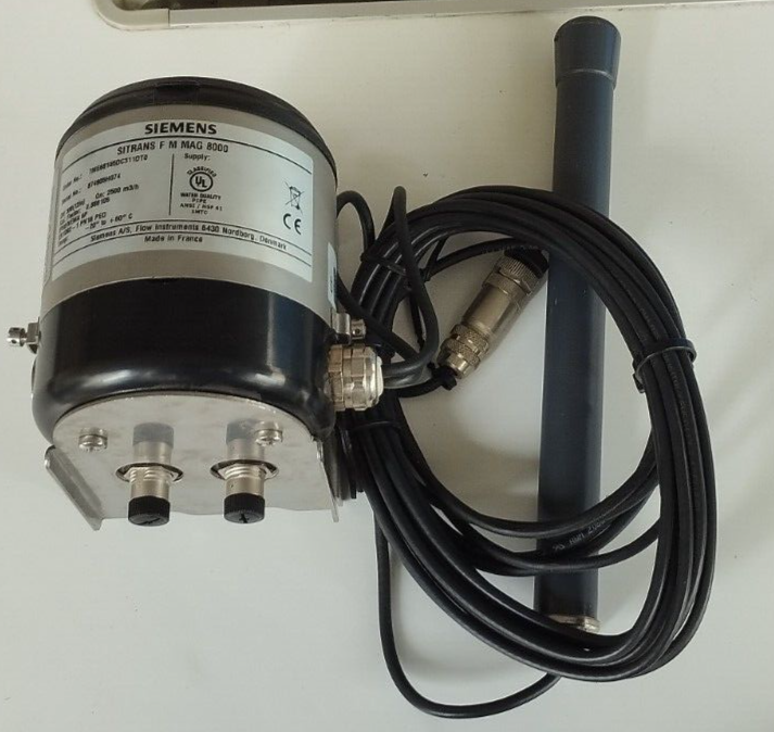 7ME68105DC311DT0 Siemens Sitrans F M MAG 8000 Electromagnetic flow