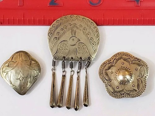 5 Vintage Southwestern Style Silver Button Covers Engraved Flower Dangle Bird