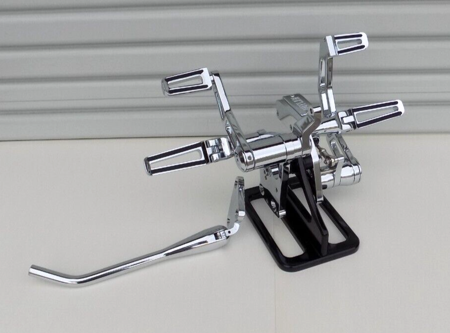 OUTLAW CHROME FORWARD CONTROLS & KICKSTAND 2000-2017 SOFTAIL HARLEY FXST/FLST
