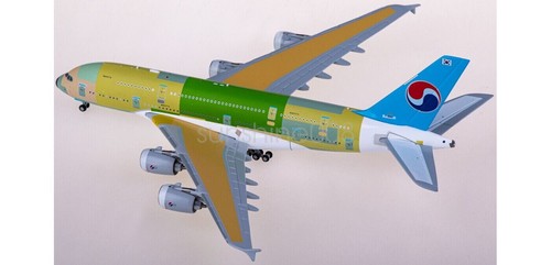 1:400 JC Wings XX4472 Korean Air Airbus House Color A380 F