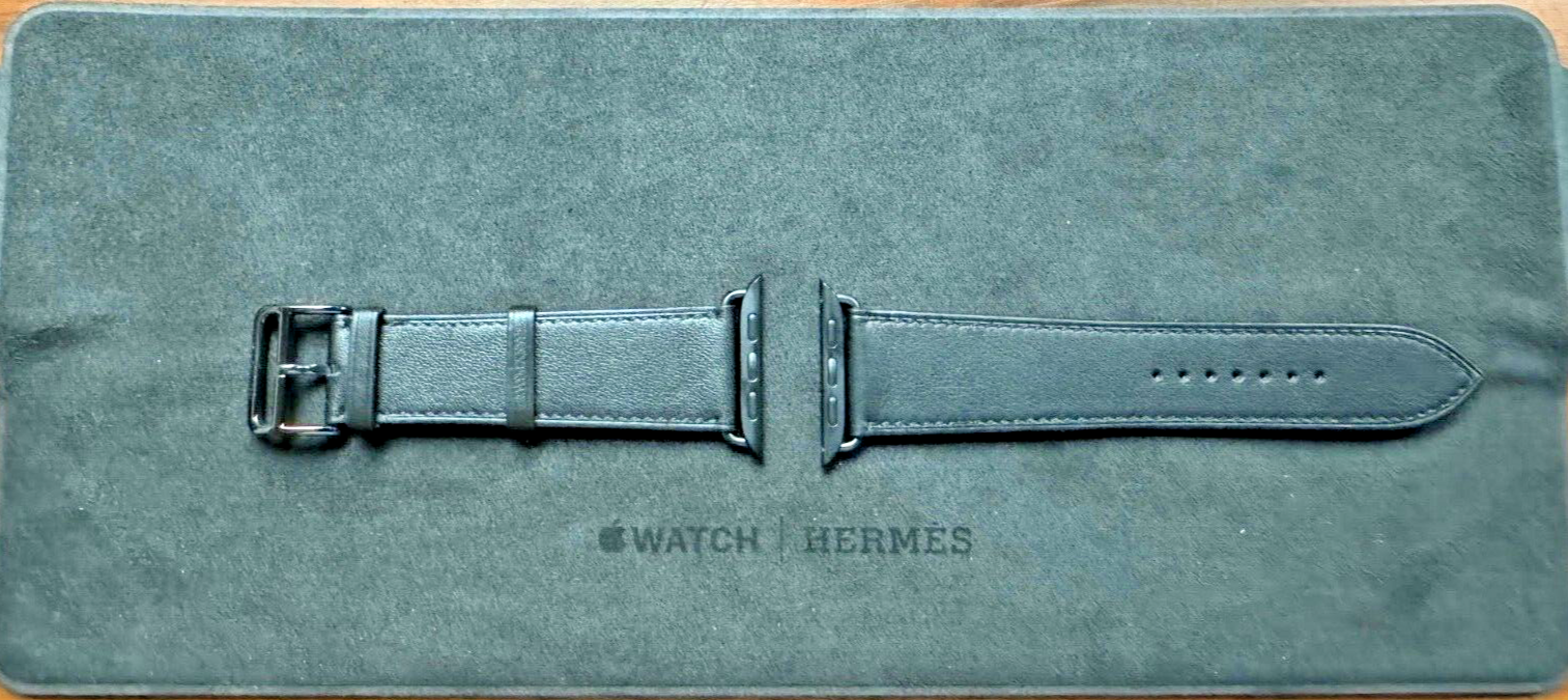 時計 Apple Watch Hermes 44mm Noir Single Tour Band Apple Watch Hermes Single Tour 44 mm Noir - The Lux Group