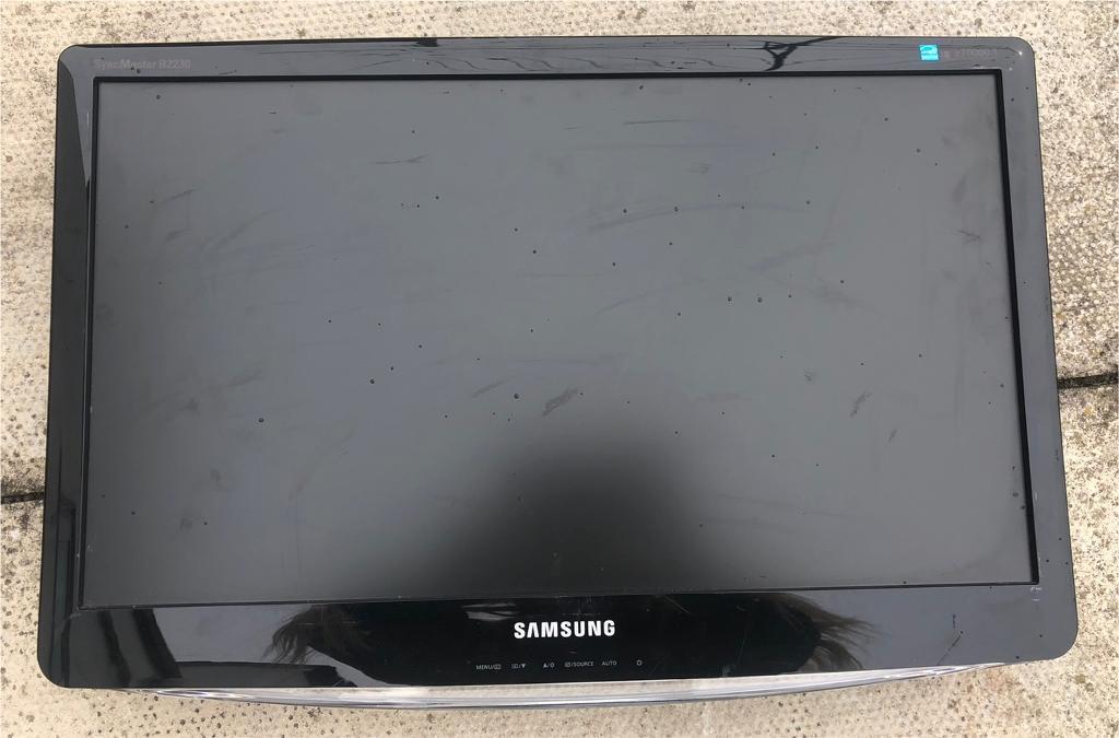 Dean tear down Soap Samsung SyncMaster B2230 21.5”inch Monitor Without Stand | in Rathfriland,  County Down | Gumtree