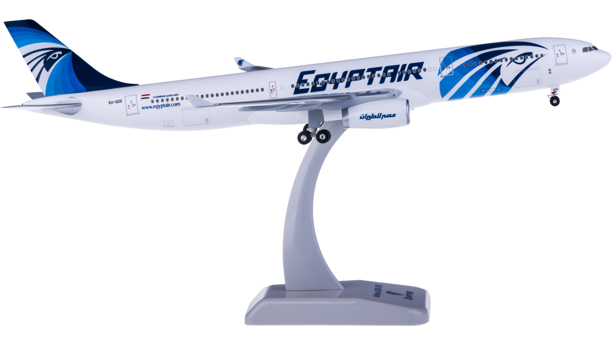 hogan 1/200 アメリカン航空 AIRBUS A330-300 飛行機模型]hogan wings アメリカン航空 A330-300 1:200 - YouTube