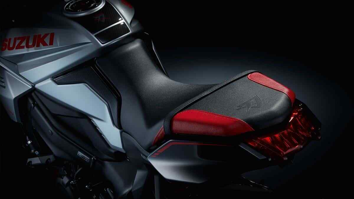 Genuine Suzuki Katana Coloured Seat 07l11 Bw3 Rrp 250 Ebay