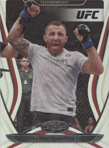 2021 Panini Chronicles UFC - Alexander Volkanovski #129