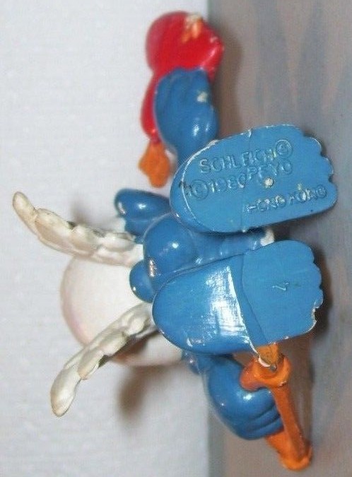 Vintage 1980 Cupid Smurf Bow Heart Schleich Peyo Hong Kong Toy Figure Valentine