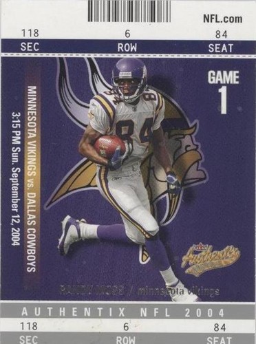 2004 Fleer Authentix Randy Moss #8