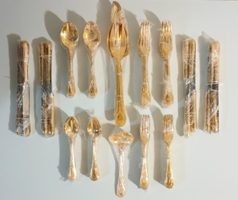 高級ステンレスカトラリーセット 36点　georgian house 84pc. GEORGIAN HOUSE Beaded Antique Gold Stainless Steel