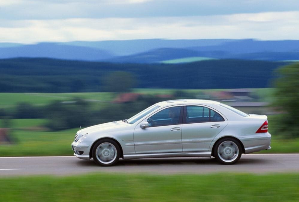 Мерседес c32 amg
