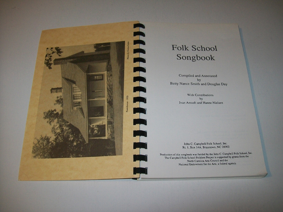 FOLK SCHOOL SONG BOOK John Campbell Folk School North Carolina 99 Songs History