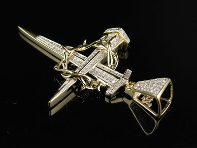Pre-owned Jewelry Unlimited 10k Yellow Gold Crown Of Thorns Nail Cross Genuine Diamond Pendant Charm .38 Ct In H-i