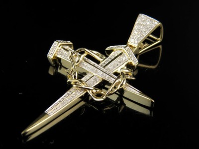 Pre-owned Jewelry Unlimited 10k Yellow Gold Crown Of Thorns Nail Cross Genuine Diamond Pendant Charm .38 Ct In H-i