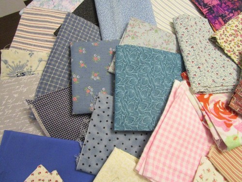 Lot of 40 Large Quilting Fabric Scraps for your Stash
