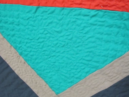 POP ART Amish Center Diamond VINTAGE Quilt RED light GREEN Light 107 x 107