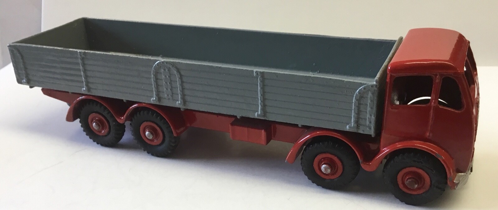 GENUINE ! Dinky Toys 901. FODEN 8 WHEEL DIESEL WAGON