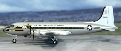 Herpa Douglas C-54M Skymaster  Berlin Airlift 70th Anniversary  1:200  RARE