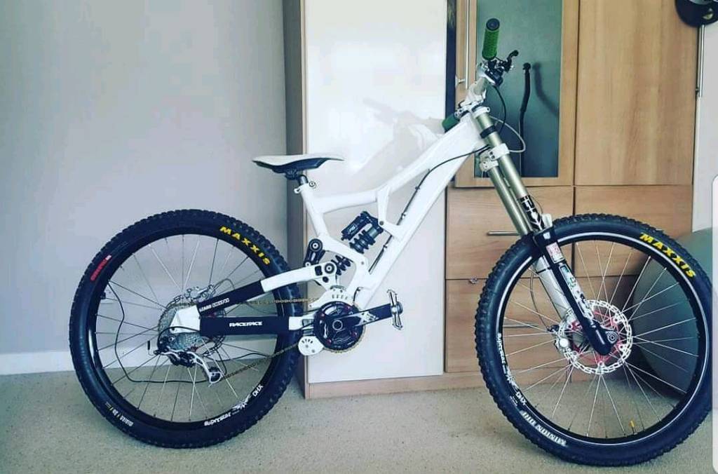 downhill rocky mountain bikes