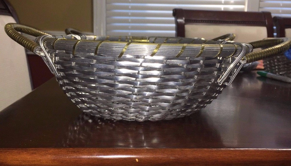 Set of 4 Metal baskets for Kitchen