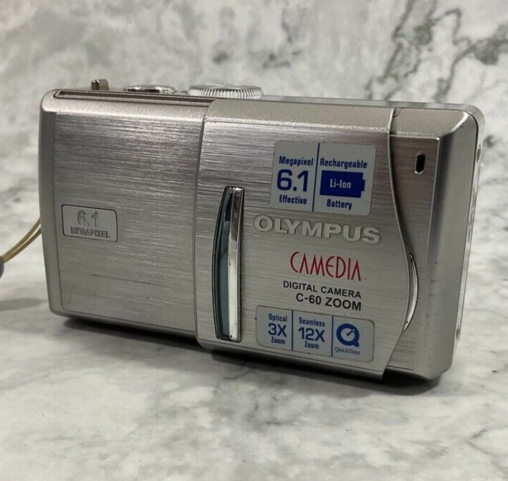Olympus Digital Camera C-60 Zoom 6.1MP Silver w/ battery 1 Olympus Digital Camera C-60 Zoom 6.1MP Silver w/ battery 1
