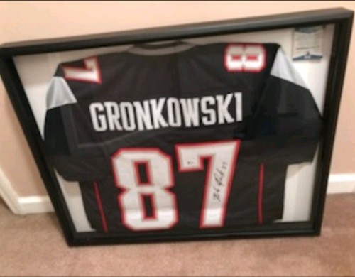 New England Patriots Rob Gronkowski Framed Autographed jersey Beckett COA