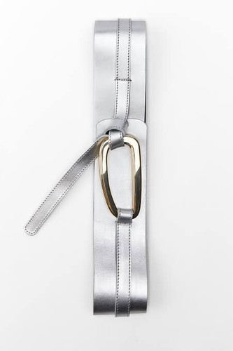 ベルト DIESEL Silver leather belt Argento B-1DR: Leather Belt with silver D logo buckle | Diesel