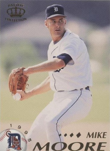 1995 Pacific Crown Collection - Mike Moore #157