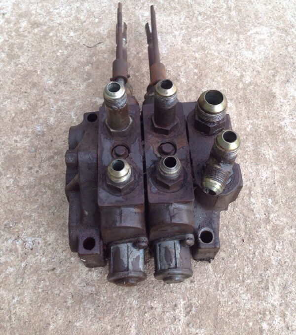 Kontak UK, HYDRAULIC SPOOL VALVE BLOCK digger excavator jcb tractor