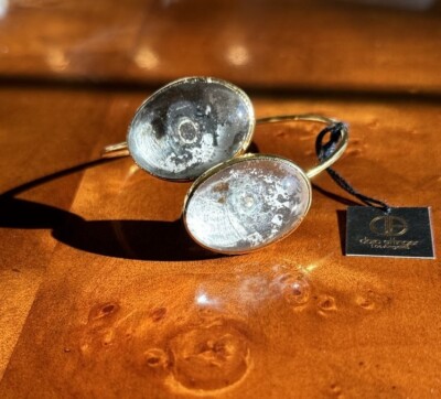 NWT DARA ETTINGER Clear Glass/Stone Cross Over Bracelet Gold Clad