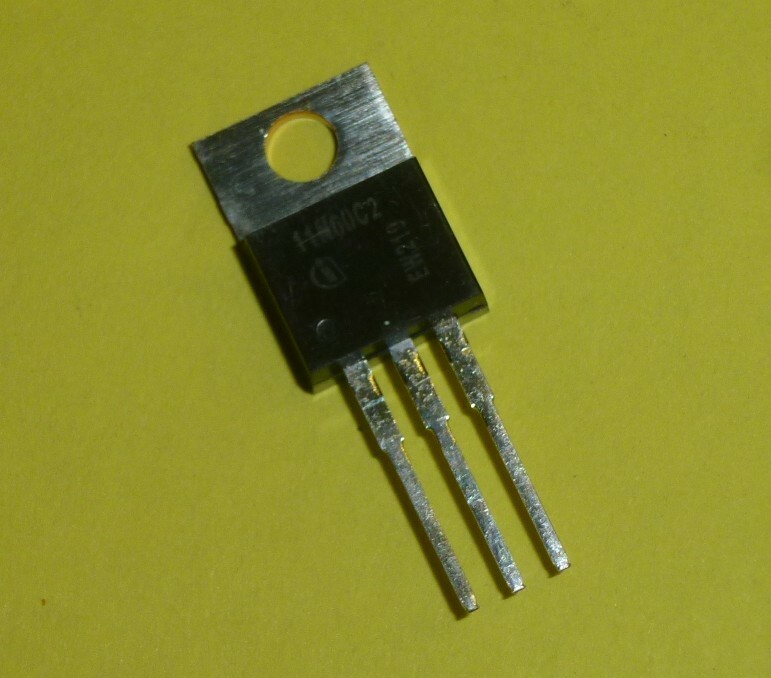 Transistor 11n60 C2 ; Infineon , 600 Volt , 11 Amp,  To220  /  Lf Ts110