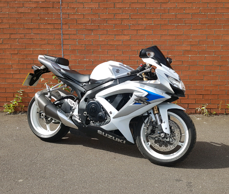 Suzuki gsxr 600 k8