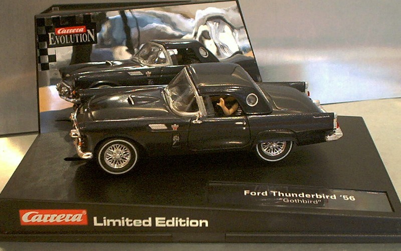 Carrera  Ford Thunderbird  Gothbird 1956  25489 Slotcar 1:32 M/B/Limited Edition