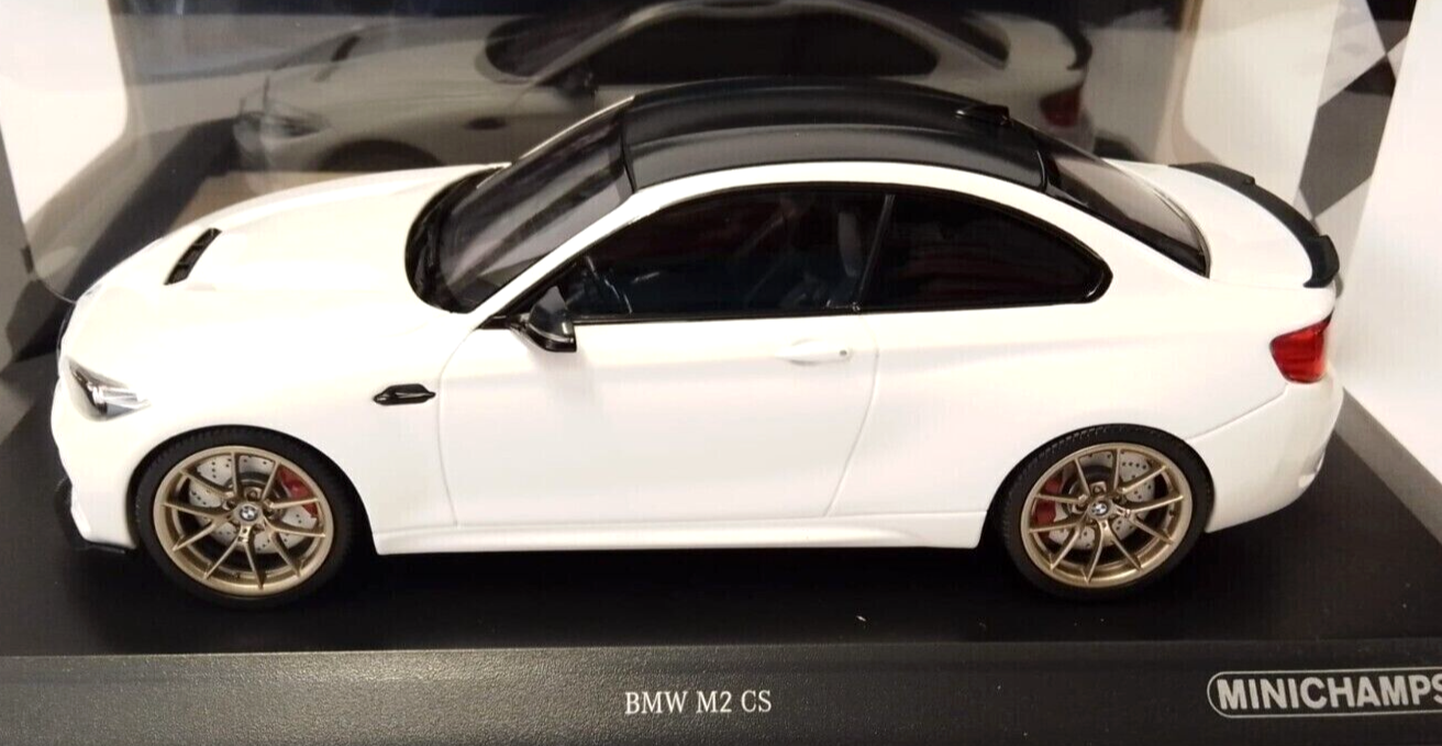 1/18 BMW M2 CS Coupe G42 (White) 2020 Diecast Model Car by 1/18 BMW M2 CS Coupe G42 (White) 2020 Diecast Model Car by