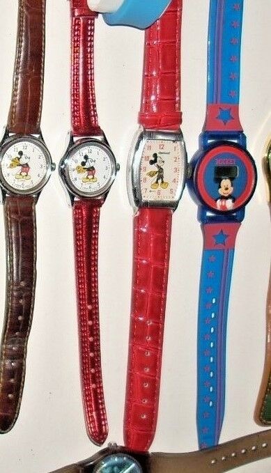 ?????? - 1940'S INGERSOLL MICKEY MOUSE WATCH LOT NEW BANDS.