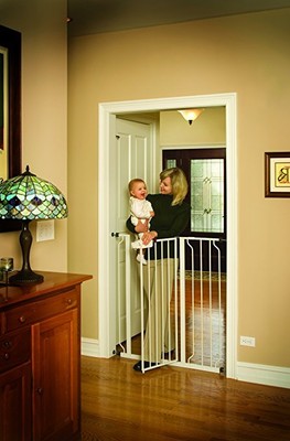 Regalo Easy Step Extra Tall Baby / Pet Safety Walk Thru