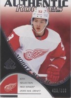 2021-22 Upper Deck SP Game Used - Moritz Seider #RC-5