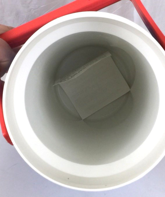 Vintage Igloo 1/2 Half Gallon 12