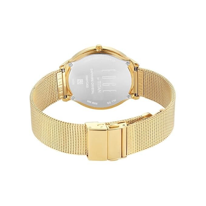 Pre-owned Titan Edge Baseline White Dial Analog Stainless Steel Strap Watch For Men