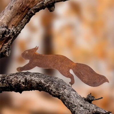 ALEMIN Rostiges Eichhörnchen mit Holzschrauben