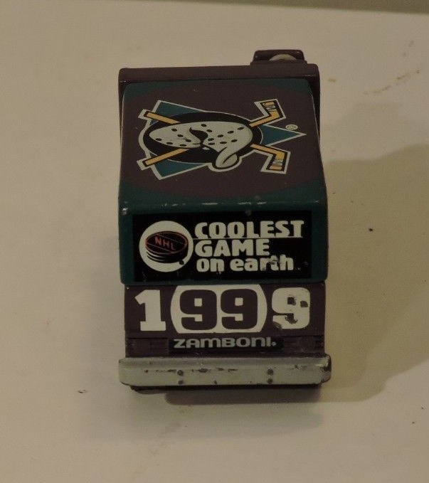 1999 White Rose Zamboni Mighty Ducks Of Anaheim Purple Limited Edition