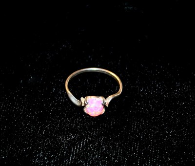 New Ring 925 sterling silver ** Pink ** Oval ** Simulated Opal  ** Size 8