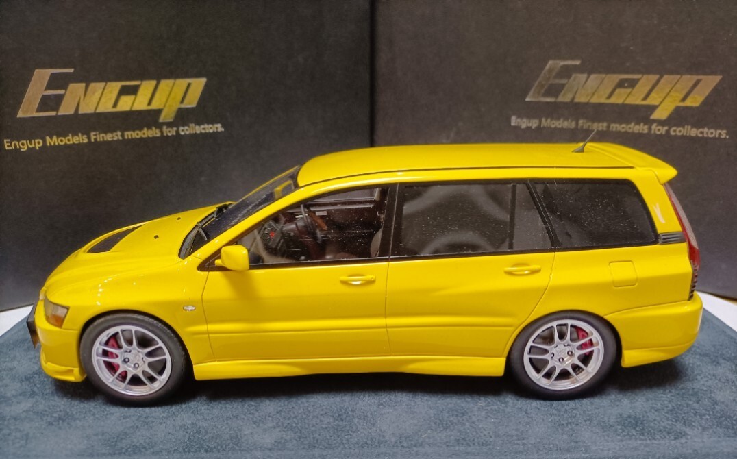 Engup 1/18 Mitsubishi Lancer 9th Evo9 Varies Yellow wide