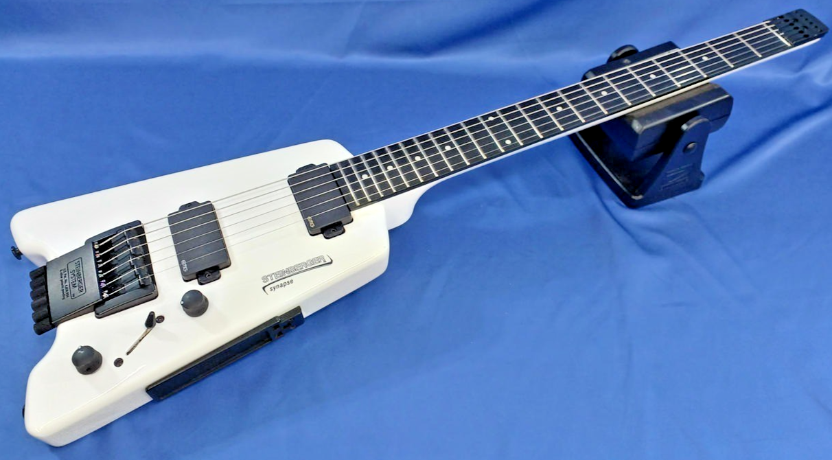 STEINBERGER Synapse SS-2F White Headless Guitar EMG Pickup