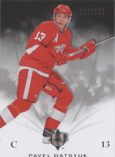 2010-11 Ultimate Collection - Pavel Datsyuk #21