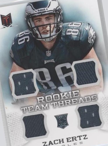 2013 Panini Momentum Zach Ertz #20