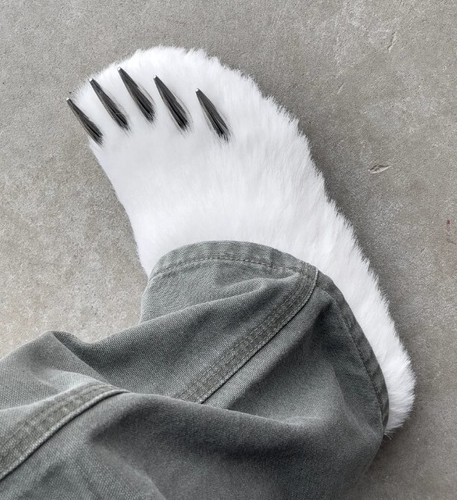 新品‼︎ BRAVEST STUDIOS WHITE BEAR CLAW MULE s-l1200.jpg