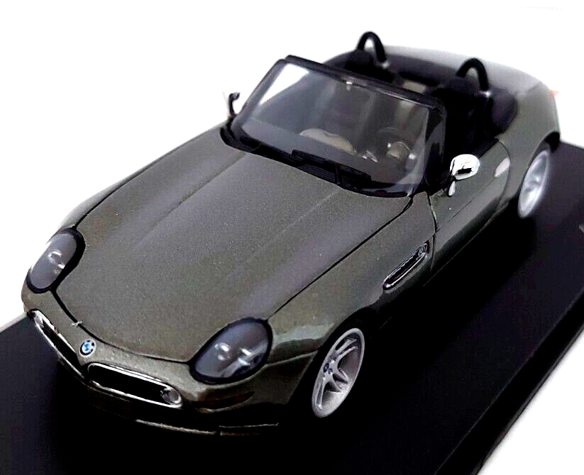 143-bmw-z8-cabriolet-1999-minichamps-diecast-scale-model-car-431-028739-mib