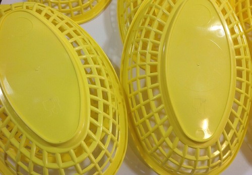 12 Yellow Oval Plastic Serving Baskets Tablecraft Burgers Picnic Fries USA