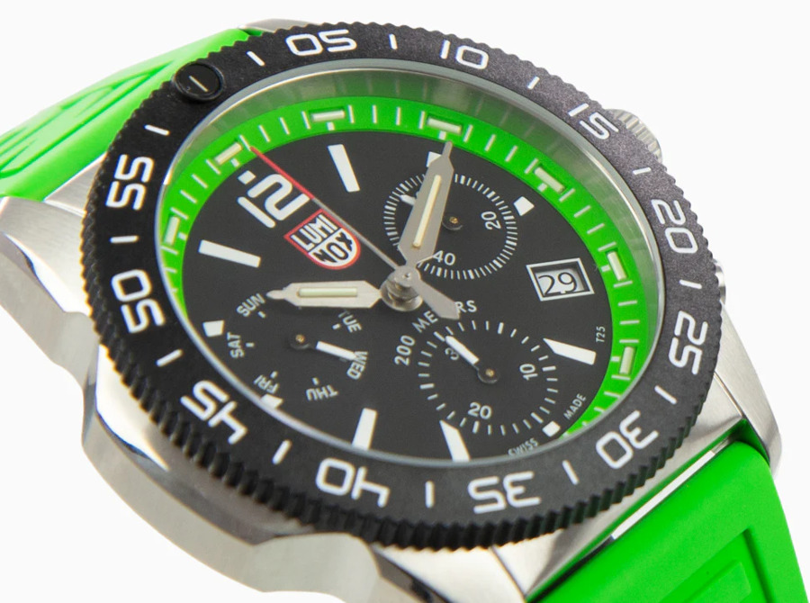 Pre-owned Luminox Pacific Diver Green Sapphire Xs.3157.nf Black Chronograph Men's Watch